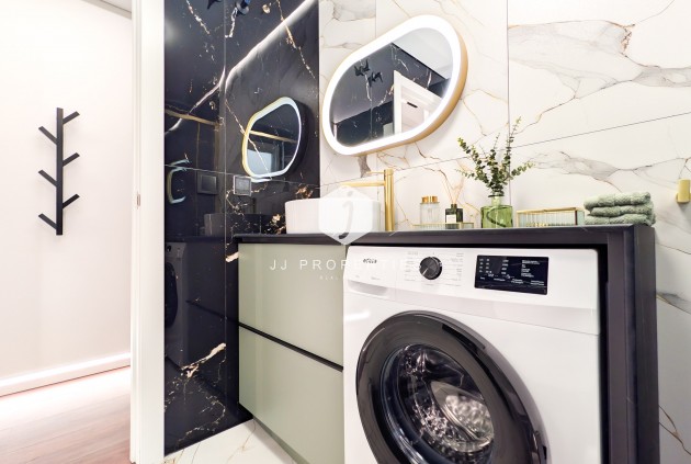 Tweedehands - Appartement / flat -
Torrevieja - Costa Blanca