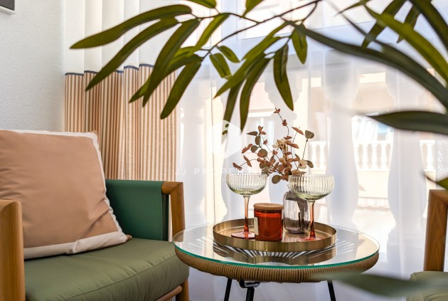 Tweedehands - Appartement / flat -
Torrevieja - Costa Blanca