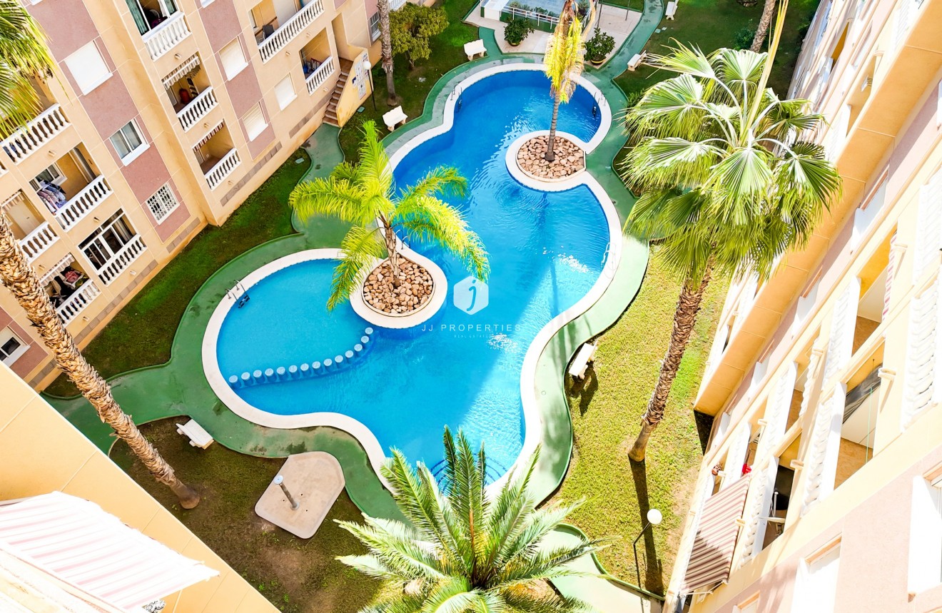 Tweedehands - Appartement / flat -
Torrevieja - Costa Blanca