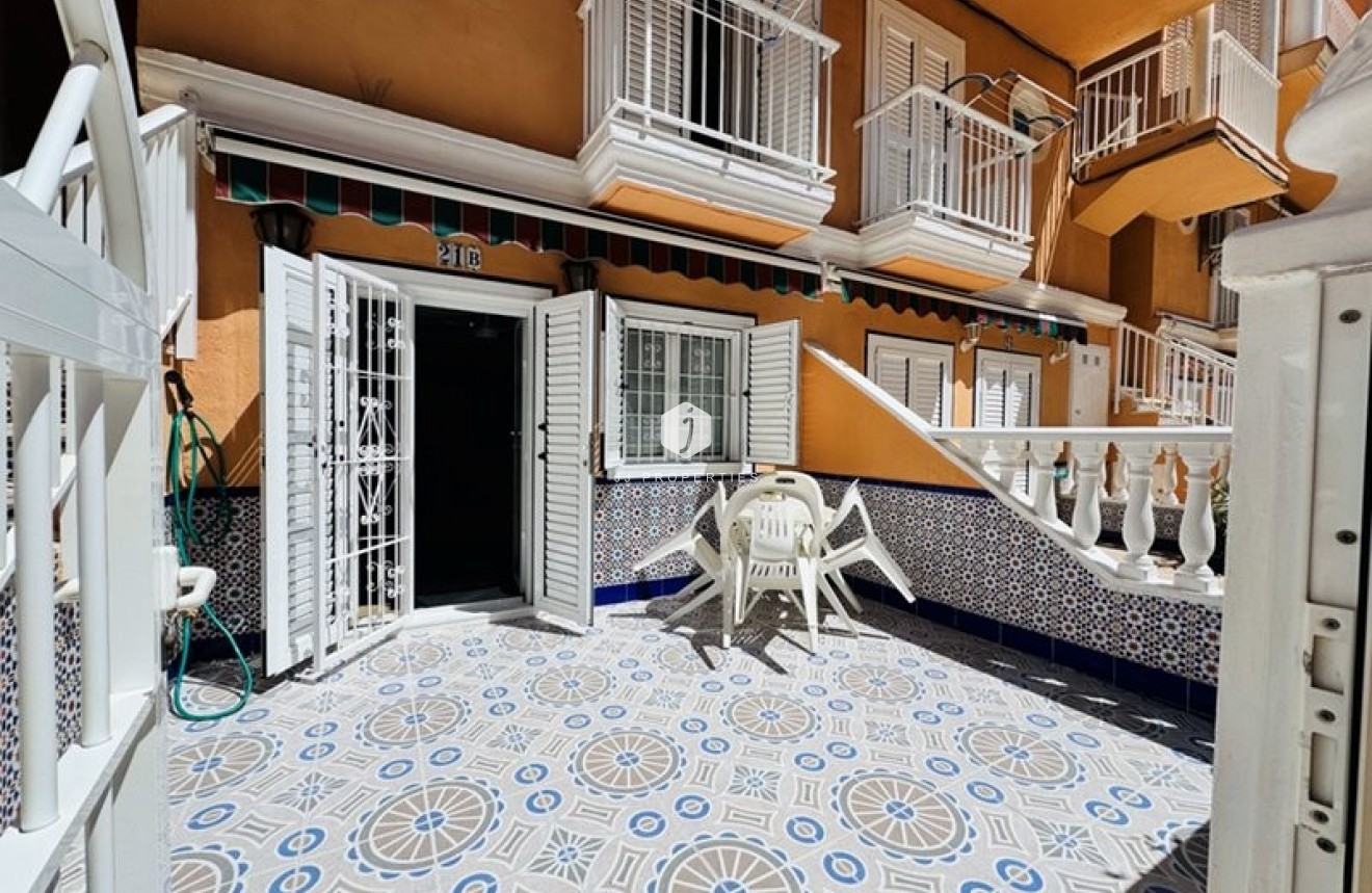 Tweedehands - Chalet -
La Mata - Costa Blanca