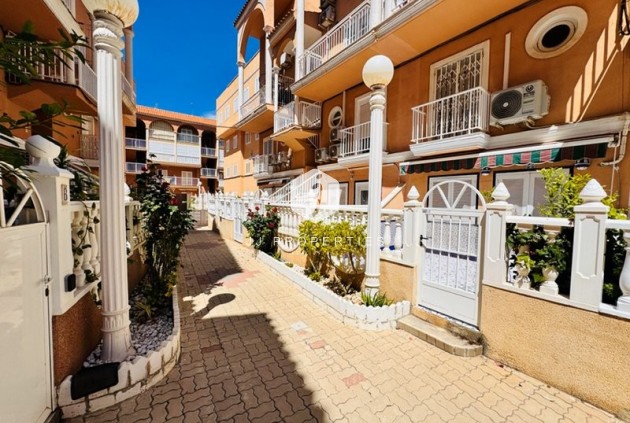 Tweedehands - Chalet -
La Mata - Costa Blanca