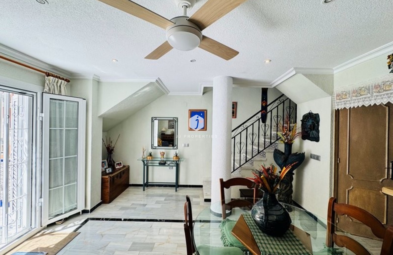 Tweedehands - Chalet -
La Mata - Costa Blanca