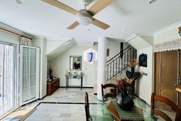 Tweedehands - Chalet -
La Mata - Costa Blanca