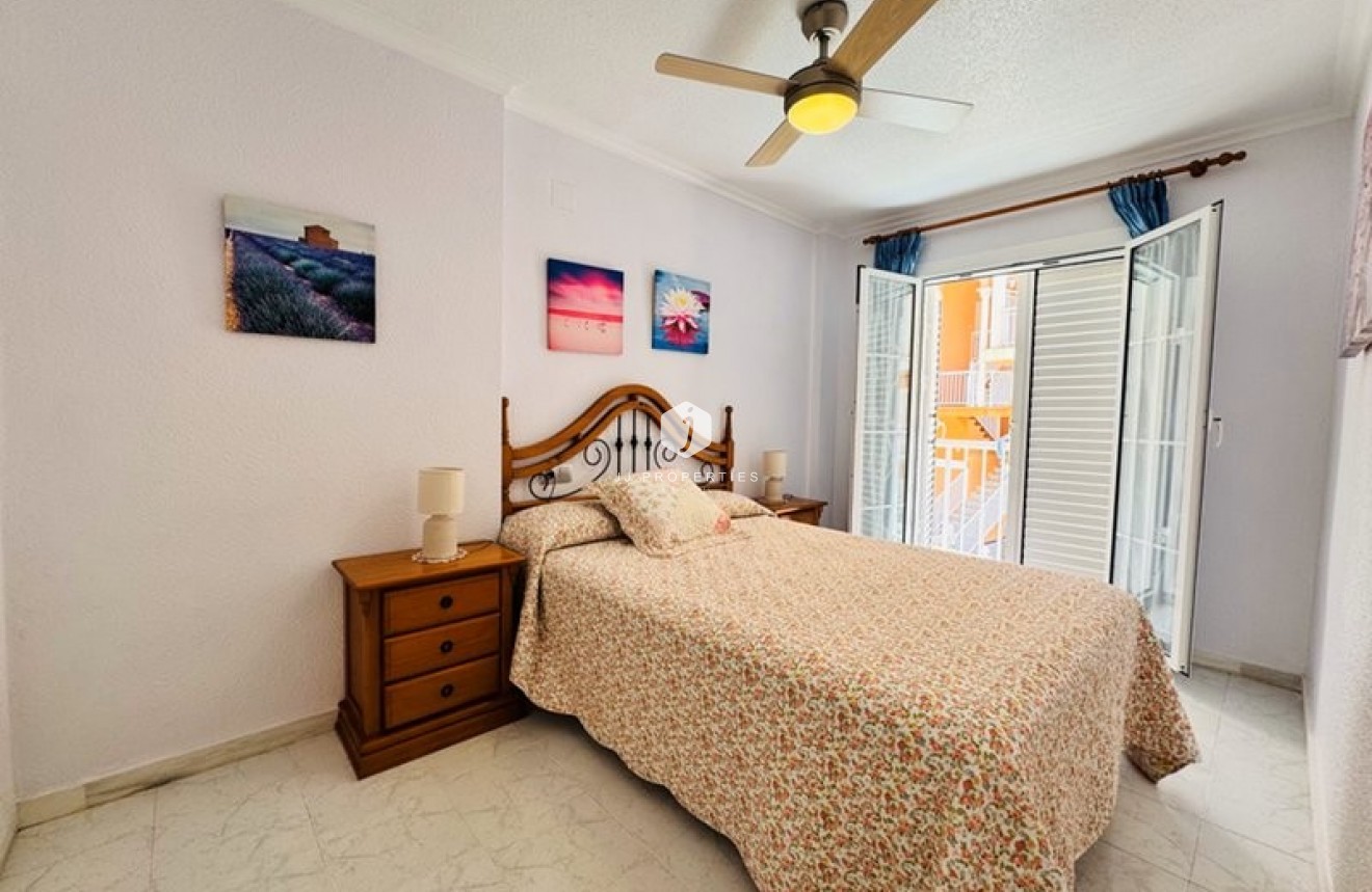 Tweedehands - Chalet -
La Mata - Costa Blanca