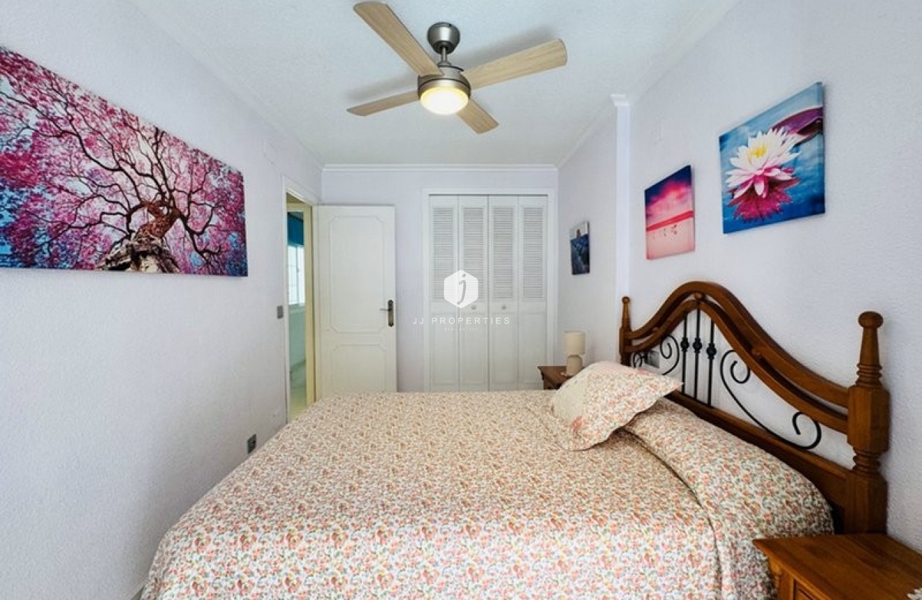 Tweedehands - Chalet -
La Mata - Costa Blanca