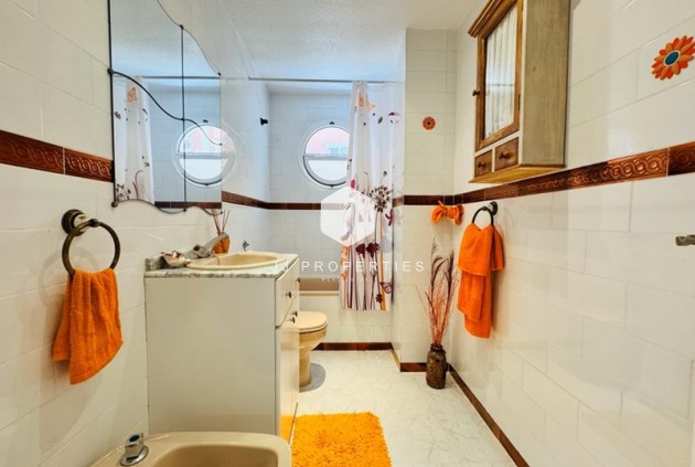 Tweedehands - Chalet -
La Mata - Costa Blanca