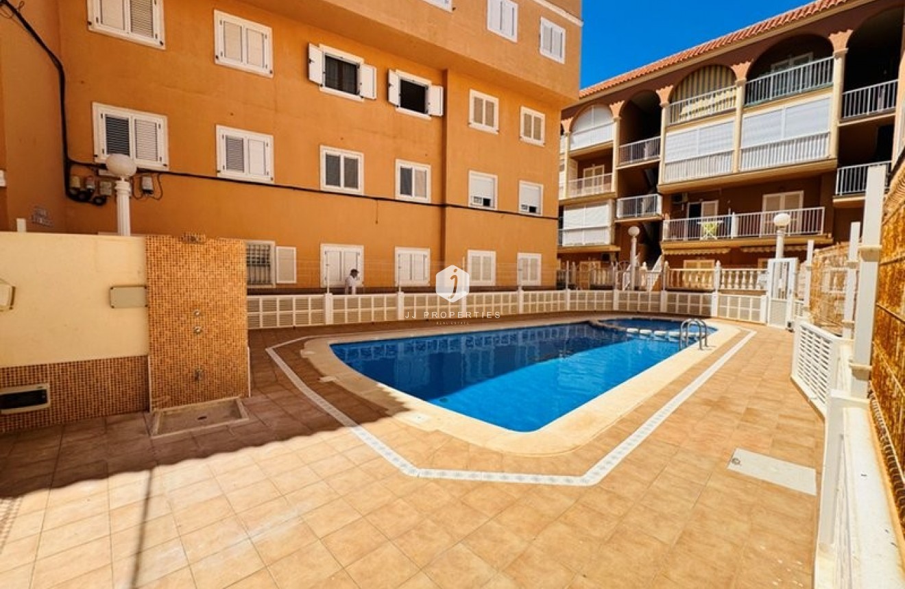 Tweedehands - Chalet -
La Mata - Costa Blanca