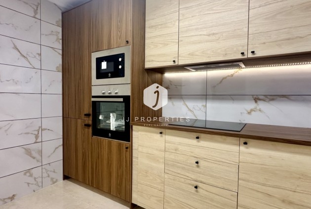 Tweedehands - Chalet -
San Miguel de Salinas - Inland