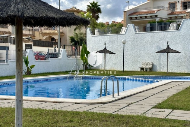 Tweedehands - Chalet -
San Miguel de Salinas - Inland