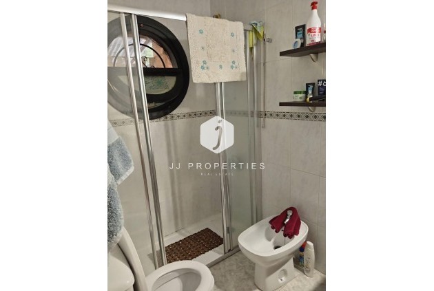 D'occasion - Chalet -
Torrevieja - Costa Blanca