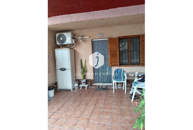 D'occasion - Chalet -
Torrevieja - Costa Blanca