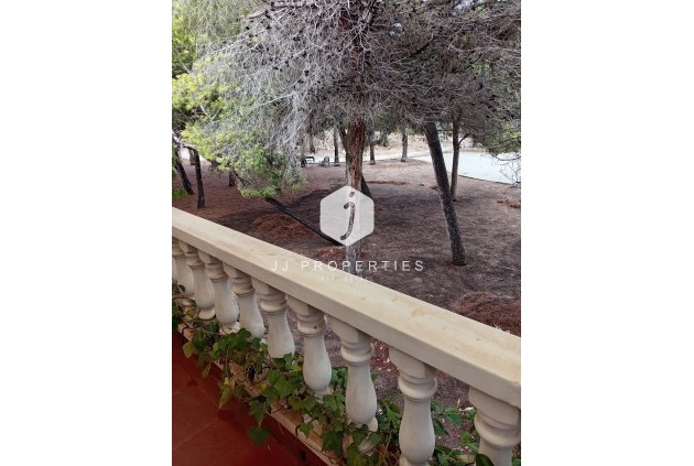 D'occasion - Chalet -
Torrevieja - Costa Blanca