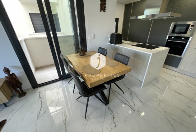 Tweedehands - Appartement / flat -
Los Altos - Costa Blanca