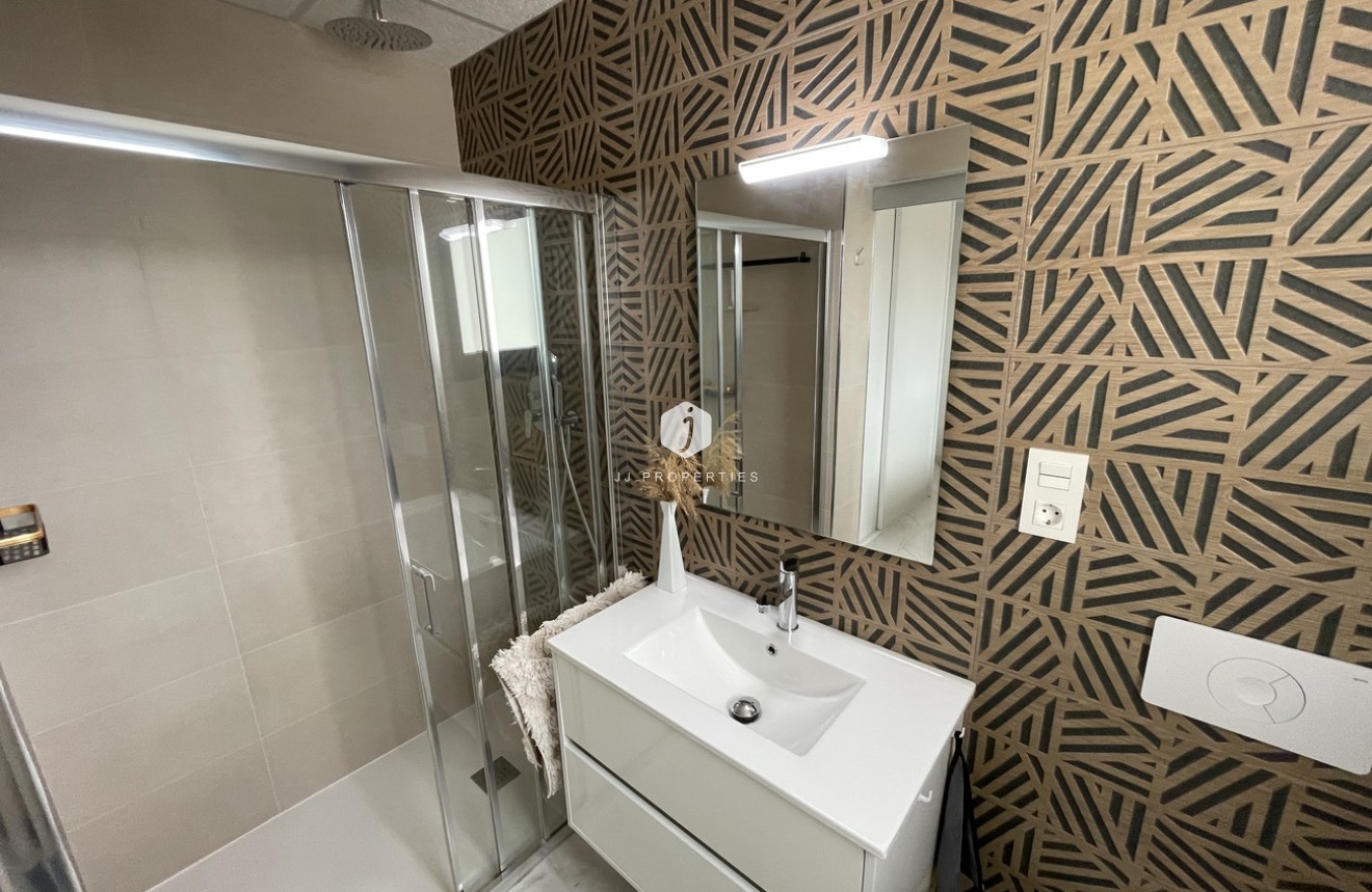 Tweedehands - Appartement / flat -
Los Altos - Costa Blanca