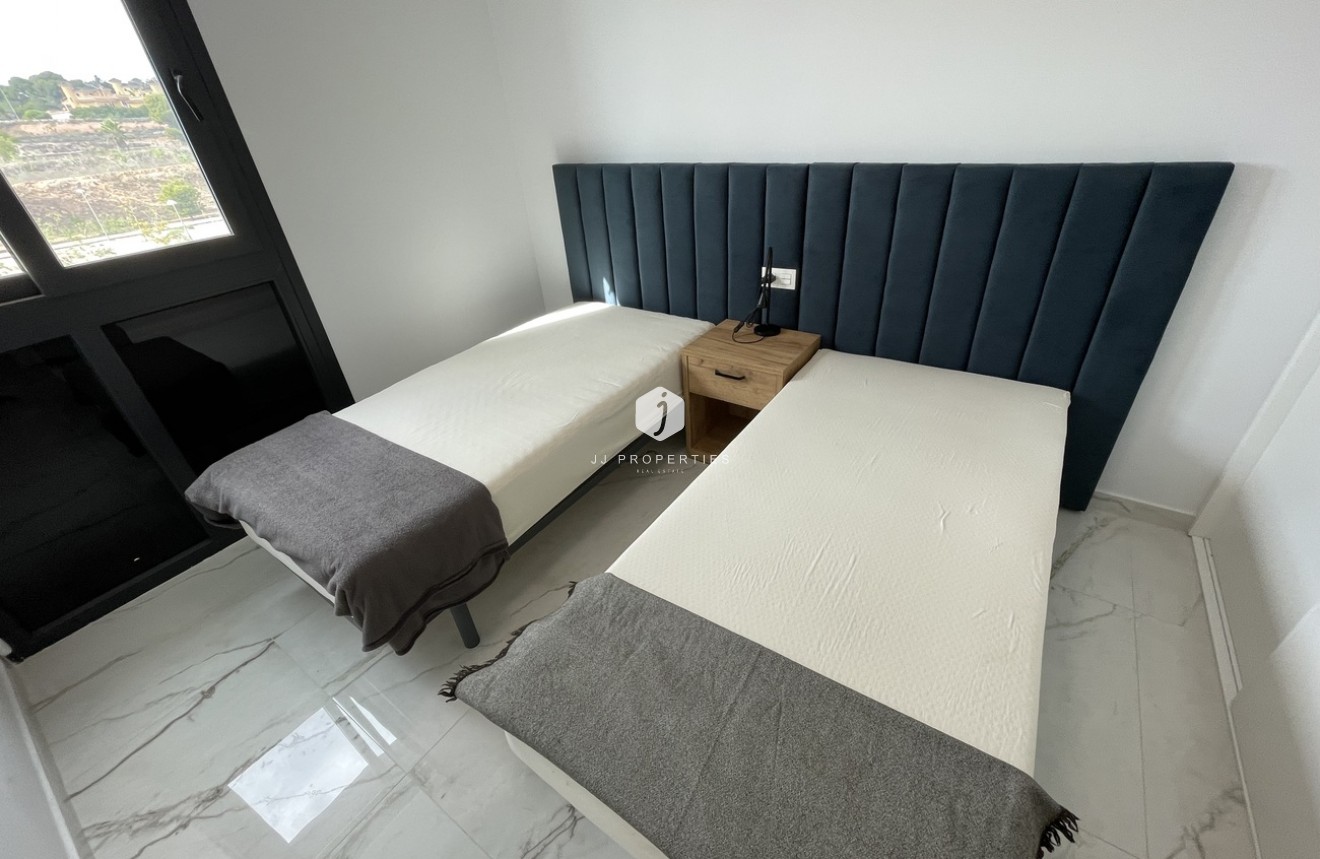 Tweedehands - Appartement / flat -
Los Altos - Costa Blanca