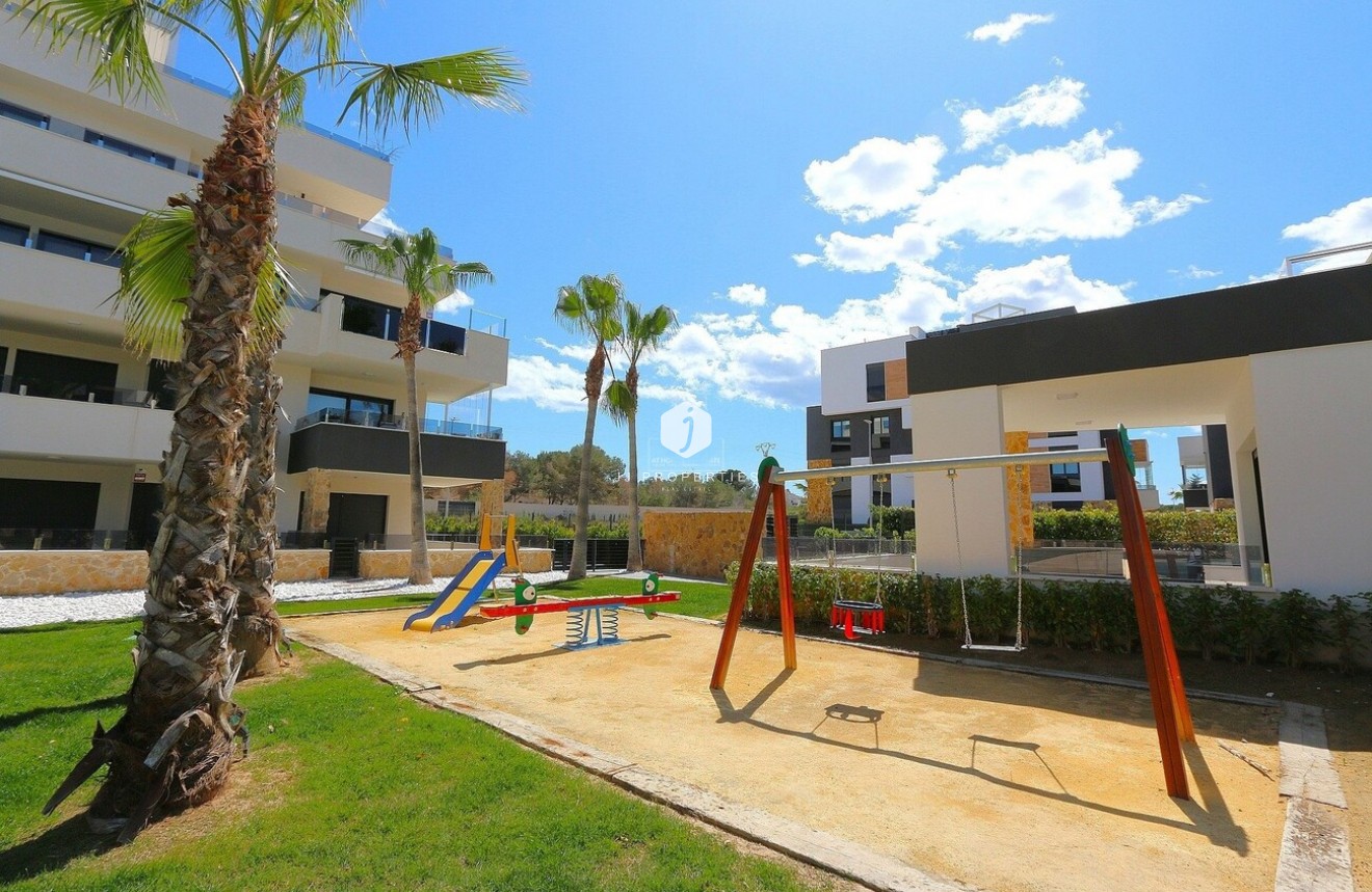 Tweedehands - Appartement / flat -
Los Altos - Costa Blanca