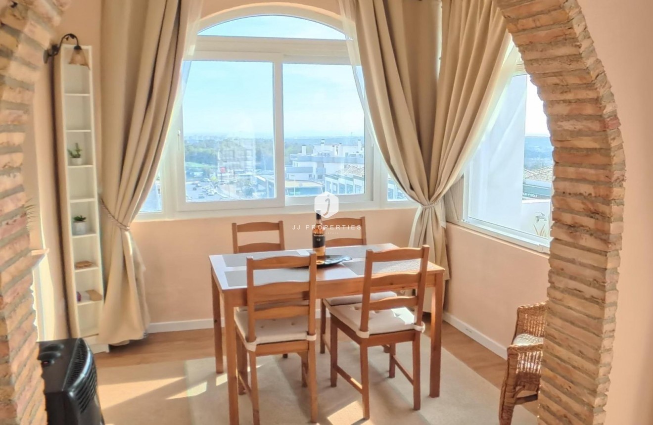 Tweedehands - Appartement / flat -
Orihuela Costa - Villamartín-las Filipinas