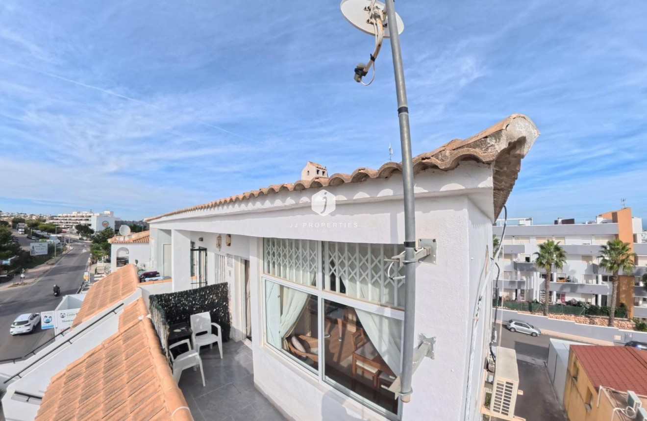 Tweedehands - Appartement / flat -
Orihuela Costa - Villamartín-las Filipinas