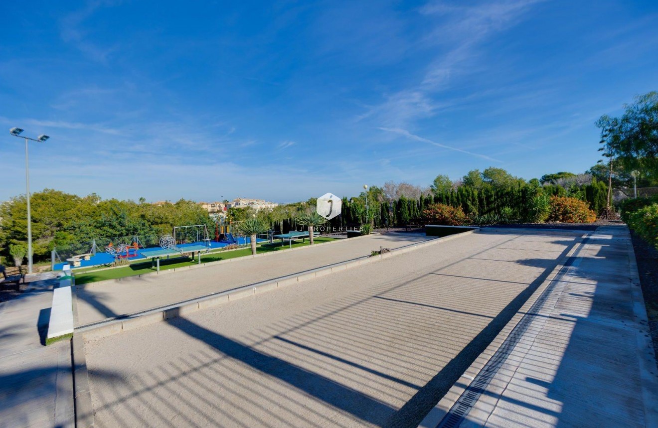 Segunda mano - Bungalow -
Orihuela Costa - Los Altos