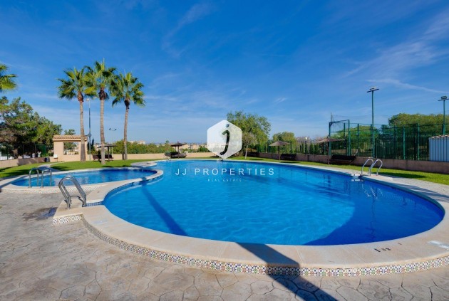 Segunda mano - Bungalow -
Orihuela Costa - Los Altos