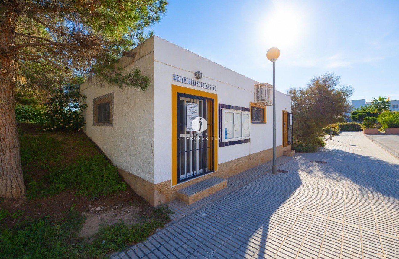 Segunda mano - Bungalow -
Orihuela Costa - Los Altos