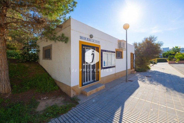 Segunda mano - Bungalow -
Orihuela Costa - Los Altos