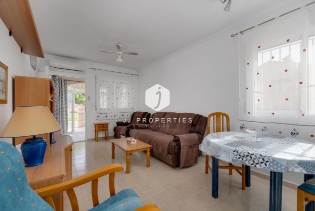 D'occasion - Bungalow -
Torrevieja - Aguas Nuevas 2