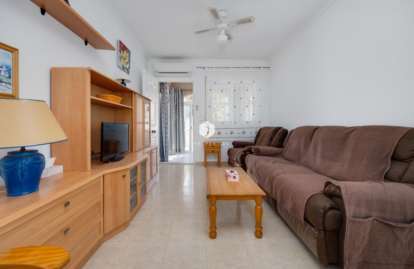 D'occasion - Bungalow -
Torrevieja - Aguas Nuevas 2