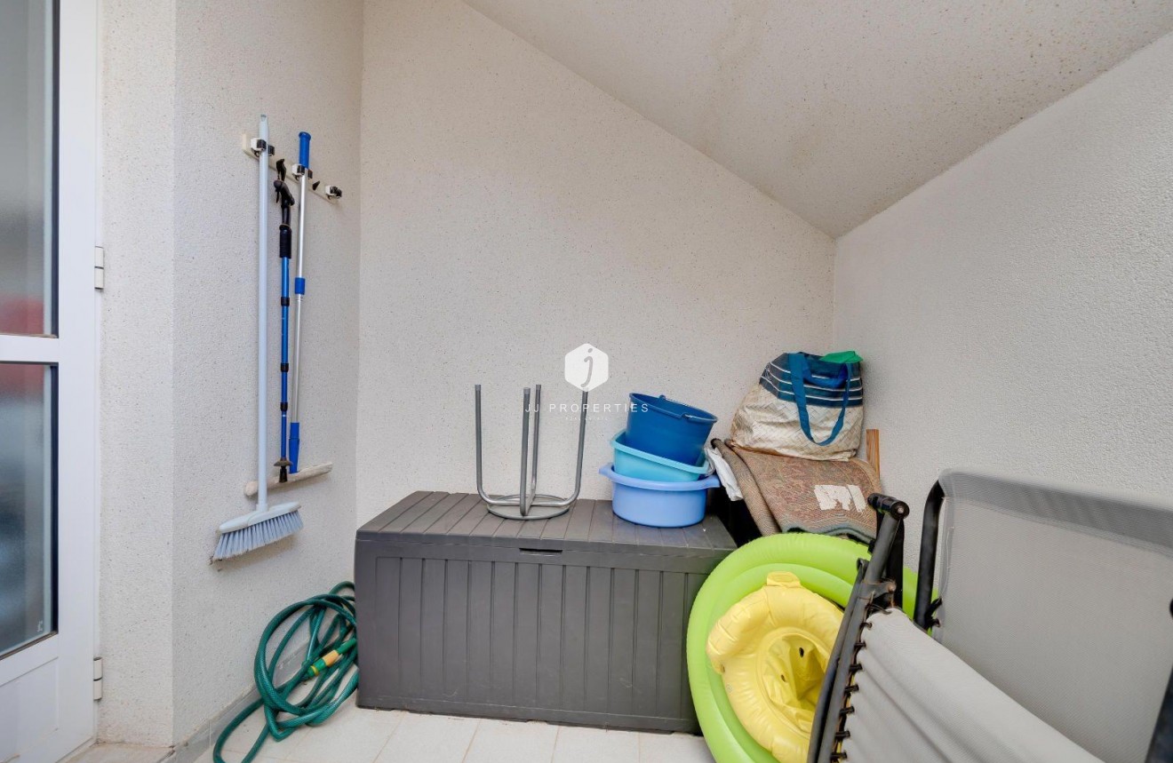 D'occasion - Bungalow -
Torrevieja - Aguas Nuevas 2