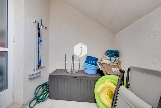 D'occasion - Bungalow -
Torrevieja - Aguas Nuevas 2