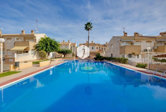 D'occasion - Bungalow -
Torrevieja - Aguas Nuevas 2