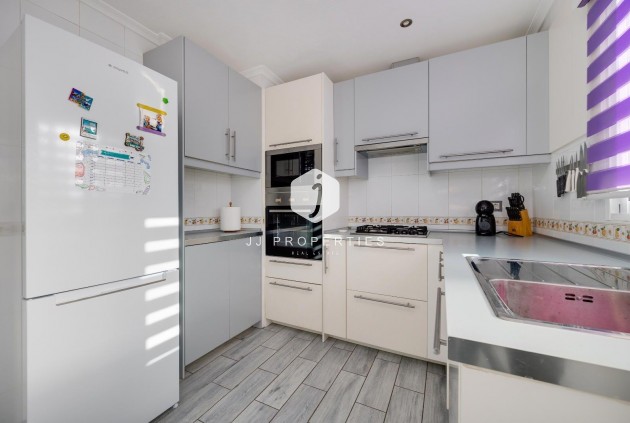 Resale - Penthouse -
Almoradí - Parque De La U