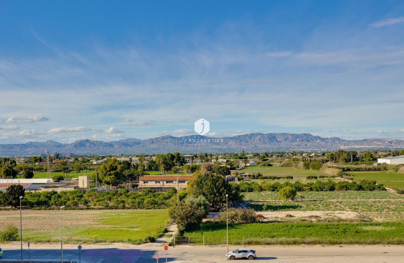 Resale - Penthouse -
Almoradí - Parque De La U