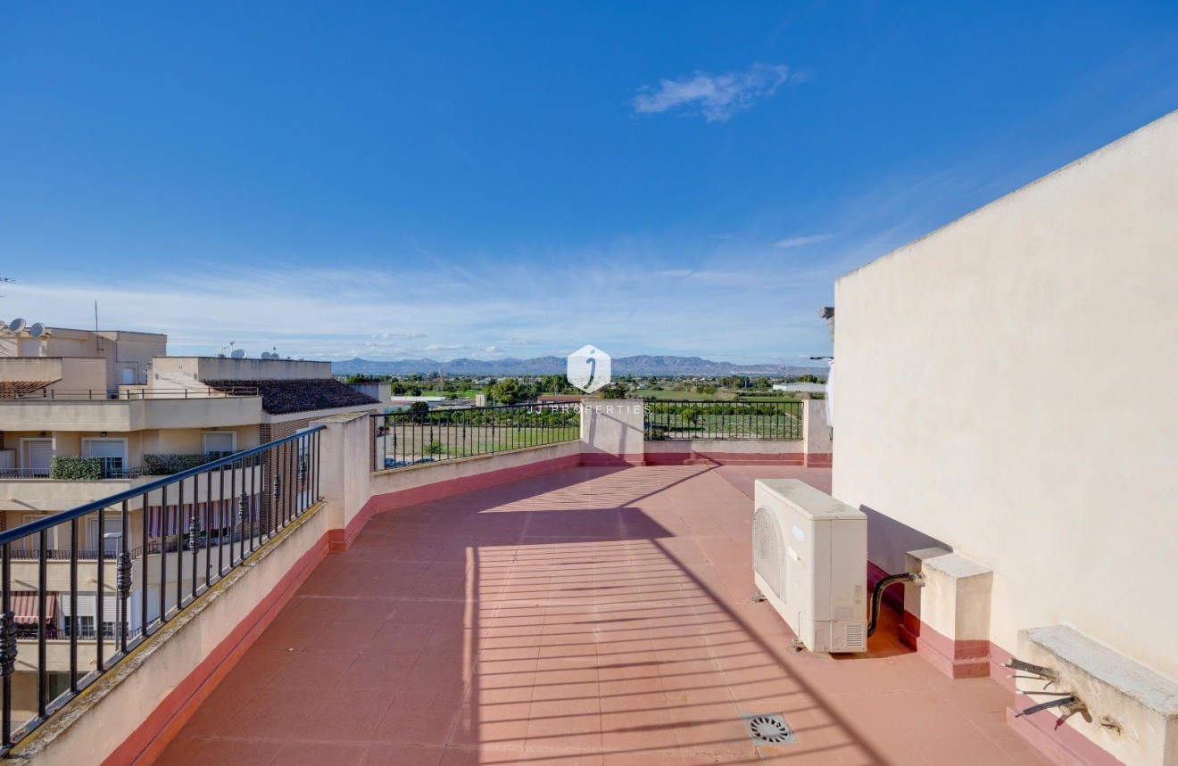 Resale - Penthouse -
Almoradí - Parque De La U