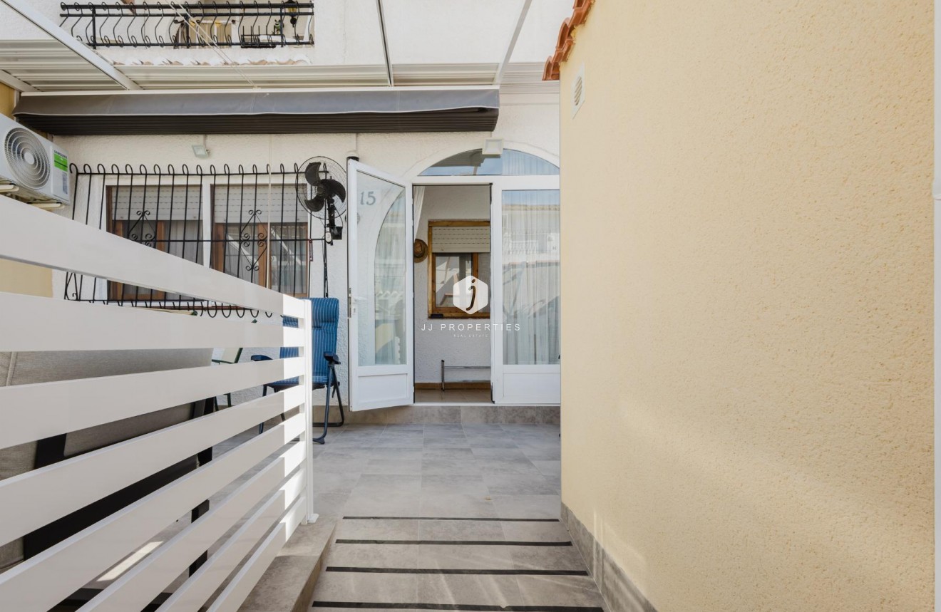 Aus zweiter Hand - Bungalow -
Torrevieja - Costa Blanca