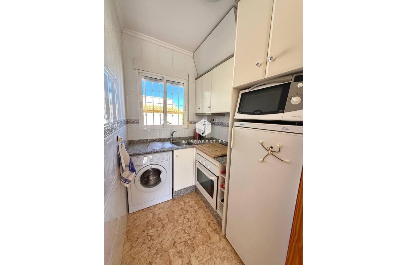 Tweedehands - Bungalow -
Orihuela Costa - Rocio Del Mar