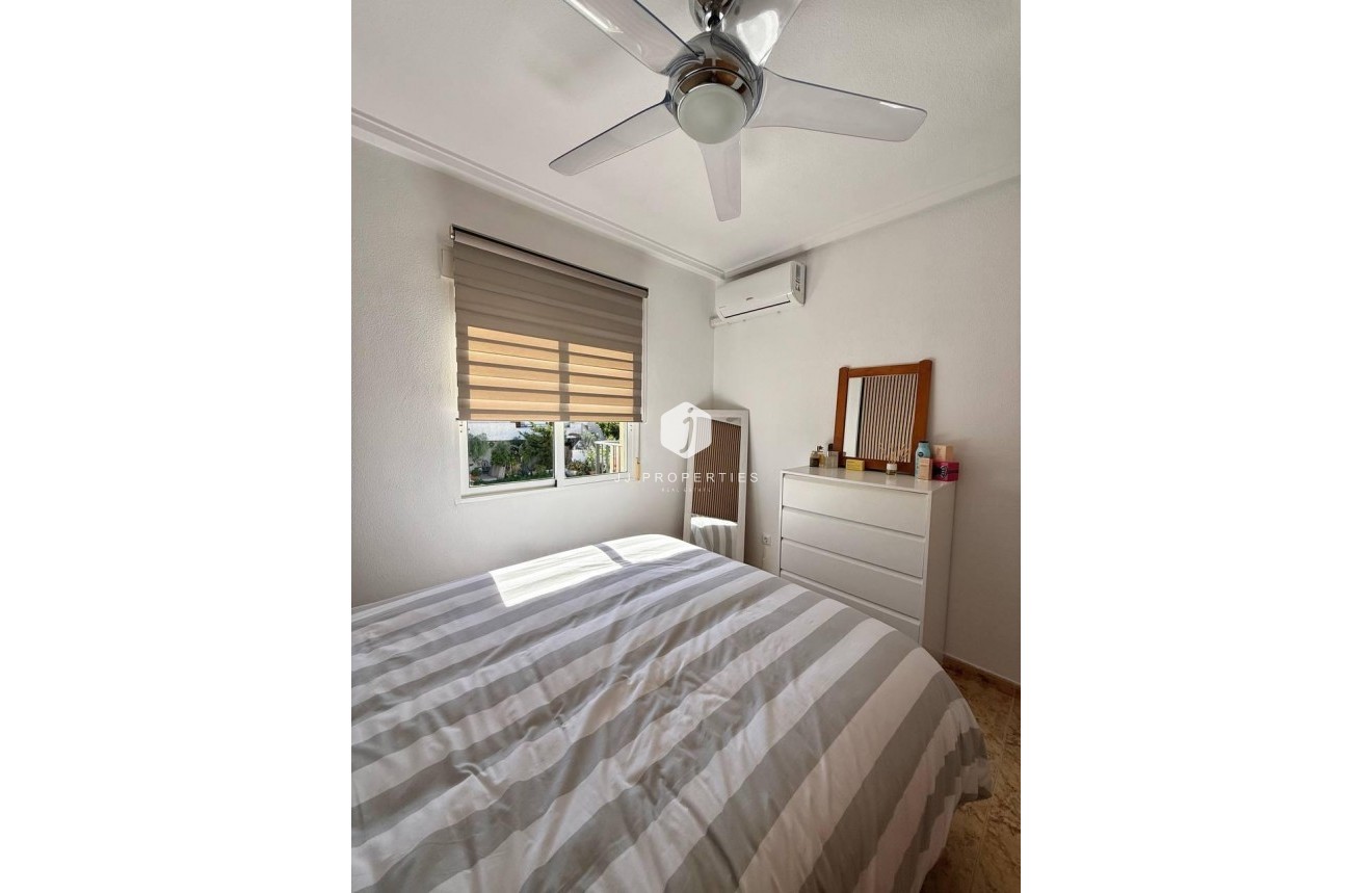 Tweedehands - Bungalow -
Orihuela Costa - Rocio Del Mar