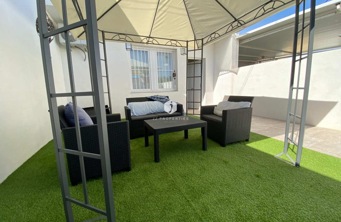 Tweedehands - Chalet -
Torrevieja - Costa Blanca