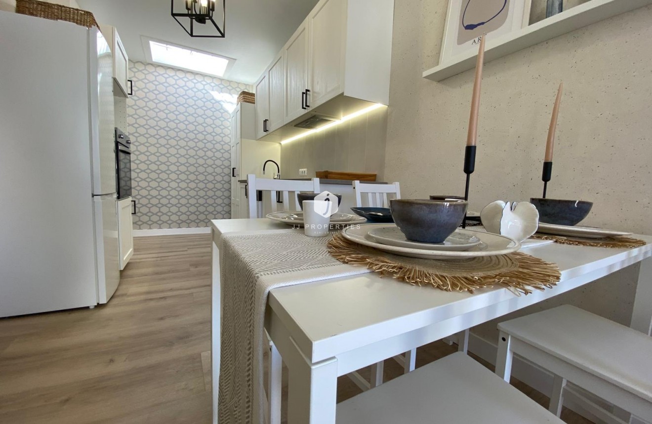 Tweedehands - Chalet -
Torrevieja - Costa Blanca