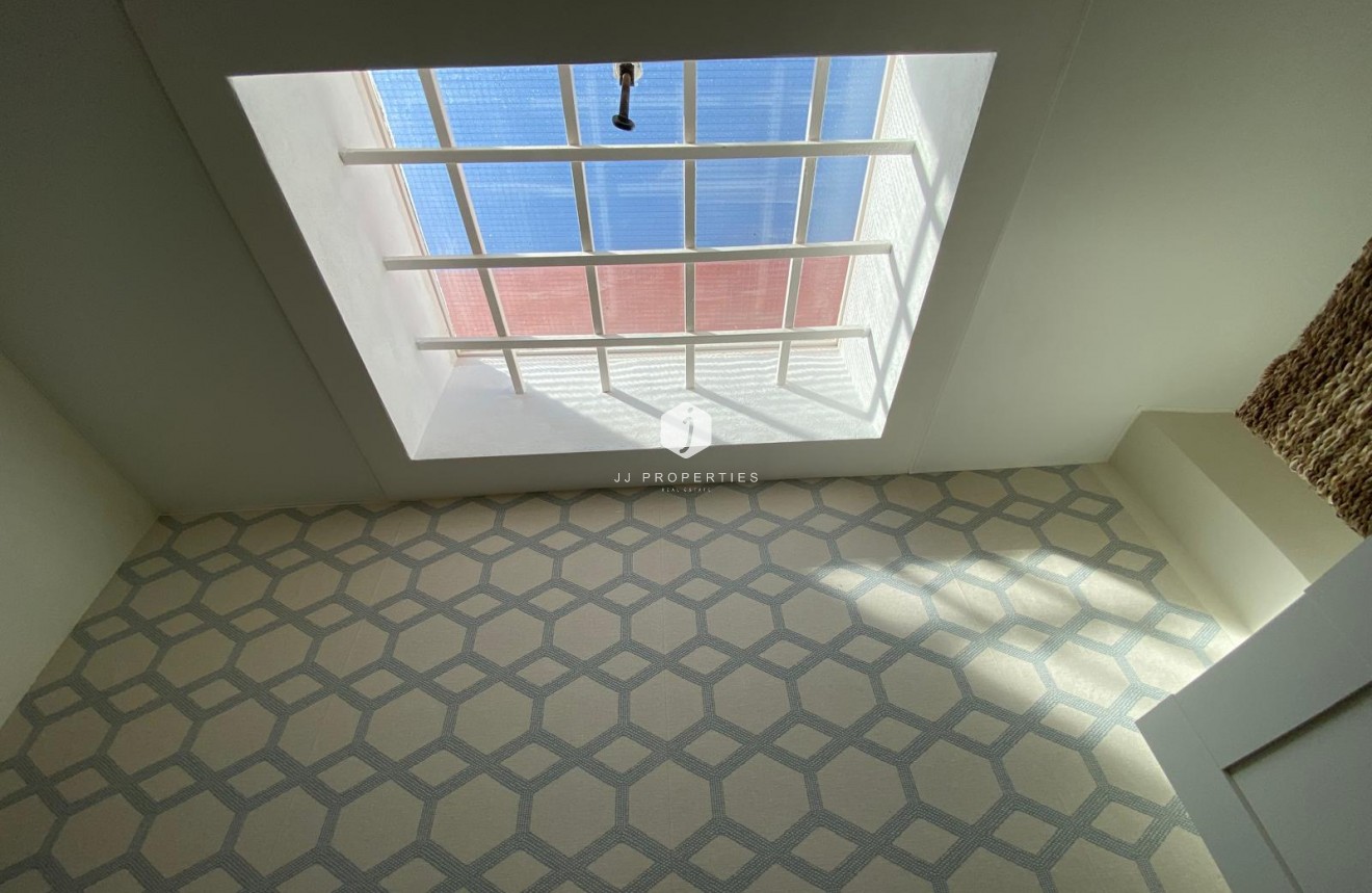 Tweedehands - Chalet -
Torrevieja - Costa Blanca