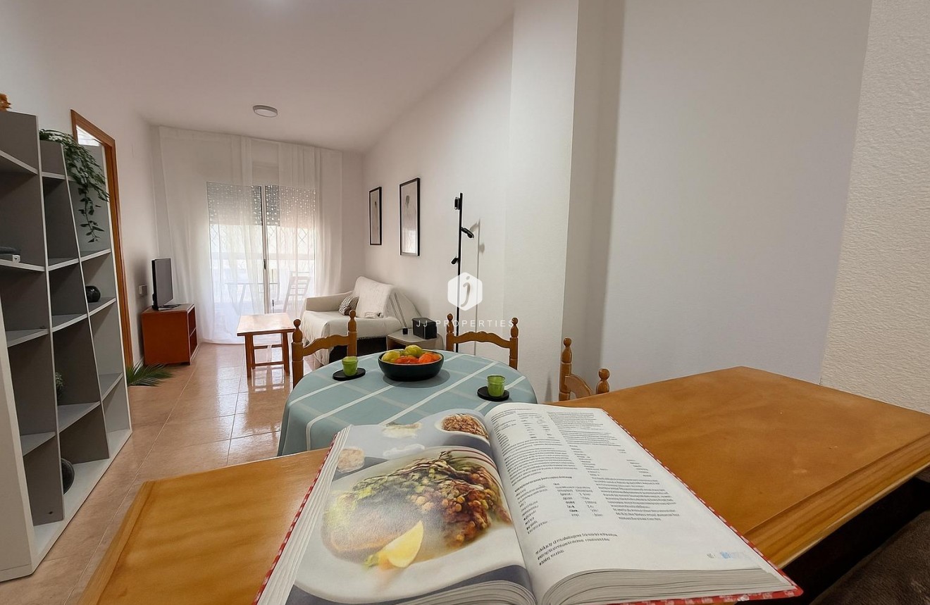 Tweedehands - Appartement / flat -
Torrevieja - Habaneras