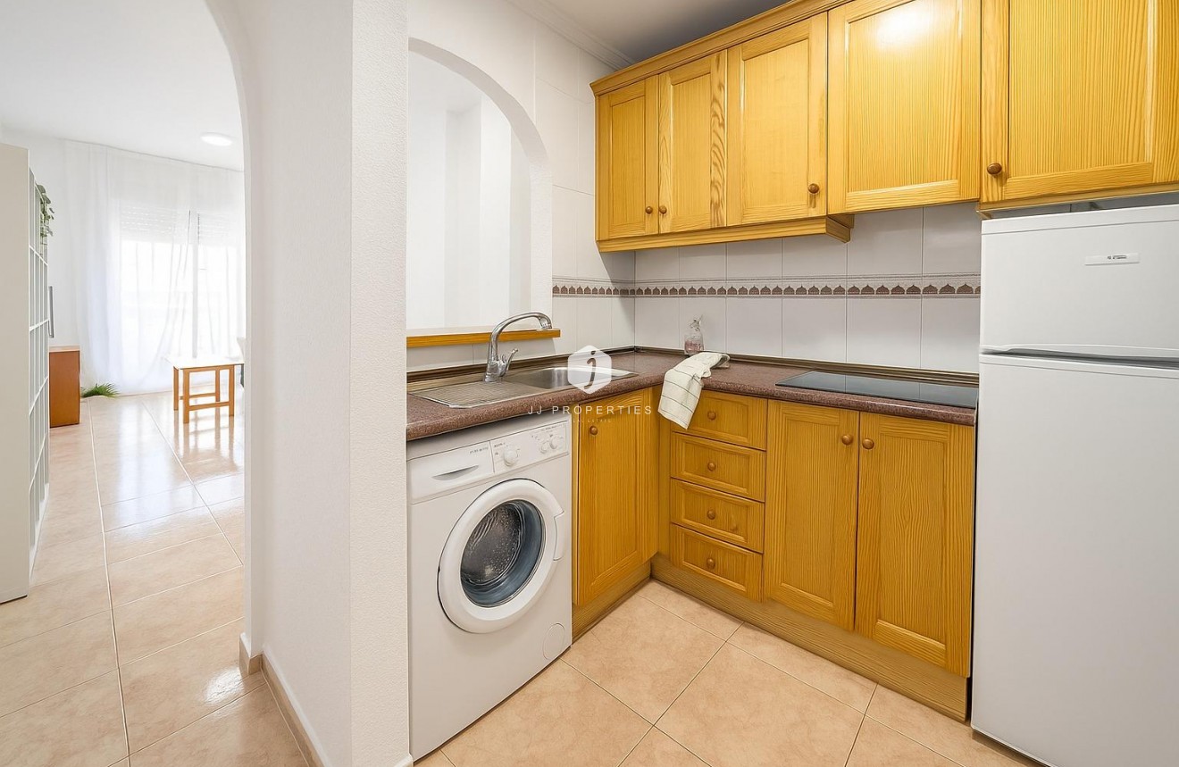 Tweedehands - Appartement / flat -
Torrevieja - Habaneras