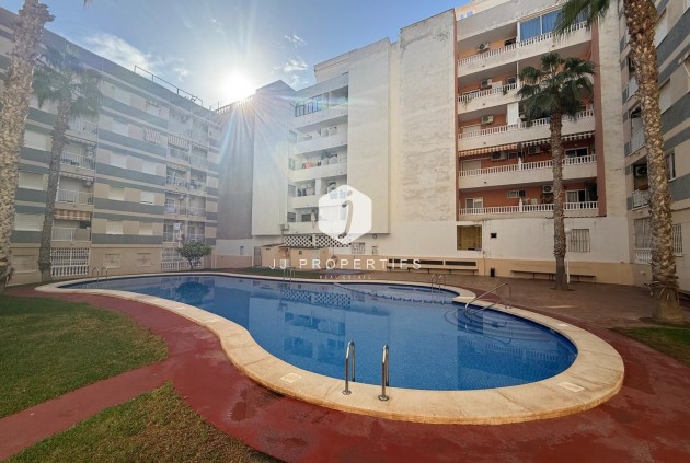 Tweedehands - Appartement / flat -
Torrevieja - Habaneras