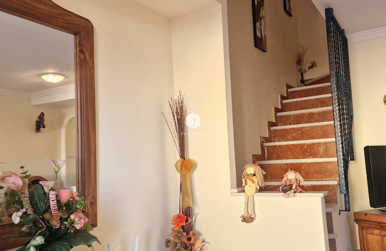 Tweedehands - Chalet -
Orihuela Costa - Costa Blanca