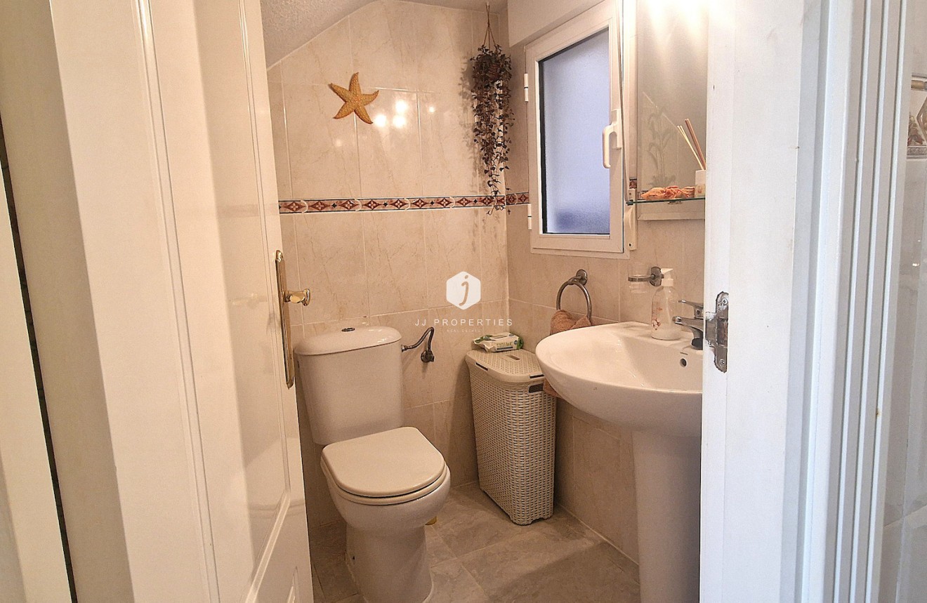 Tweedehands - Chalet -
Orihuela Costa - Costa Blanca