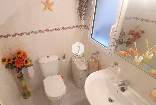 Tweedehands - Chalet -
Orihuela Costa - Costa Blanca