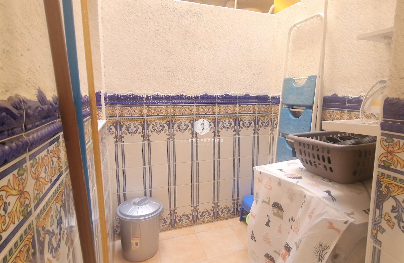 Tweedehands - Chalet -
Orihuela Costa - Costa Blanca