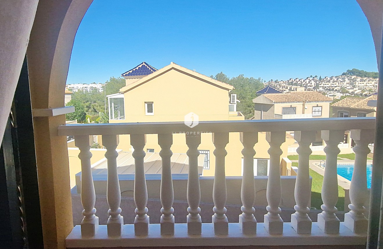 Tweedehands - Chalet -
Orihuela Costa - Costa Blanca