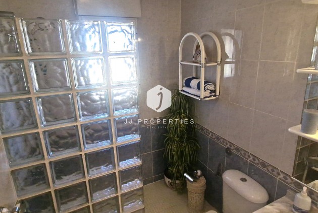 Tweedehands - Chalet -
Orihuela Costa - Costa Blanca