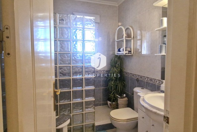 Tweedehands - Chalet -
Orihuela Costa - Costa Blanca